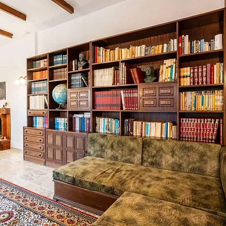 Skafidia Garden Hideaway - The Ultimate Escape Holiday home