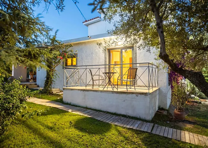 Prázdninový dům Skafidia Garden Gem - Mirtia Fully Equipped Agios Ilias (Elis)