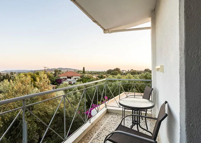 Skafidia Garden Gem - Mirtia Fully Equipped Semesterbostad