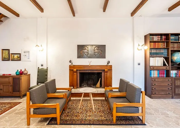 Semesterbostad Skafidia Garden Gem - Mirtia Fully Equipped