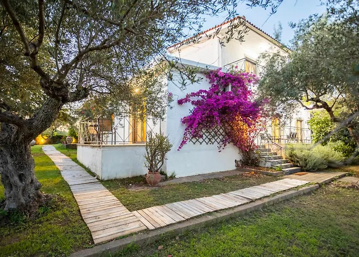 Skafidia Garden Gem - Mirtia Fully Equipped Semesterbostad *